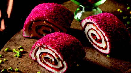 Premium PISTACHIO, MILK AND POMEGRANATE FLAVOR COVERED RED CAKE Turkish Delight - S135